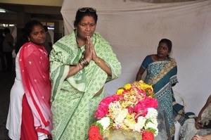 Celebs Pay Tribute To Kondavalasa Laxmana Rao